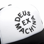 GORRA DEUS EX-MACHINA CIRCLE LOGO TRUCKER WHITE/BLACK. Mechanic Tienda de Ropa